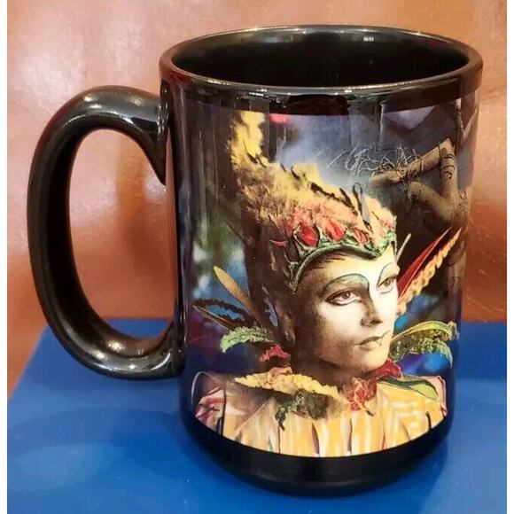 Cirque Du Soleil Coffee Cup Mug Acrobats Circus Thailand Jesters Halloween - Picture 3 of 10